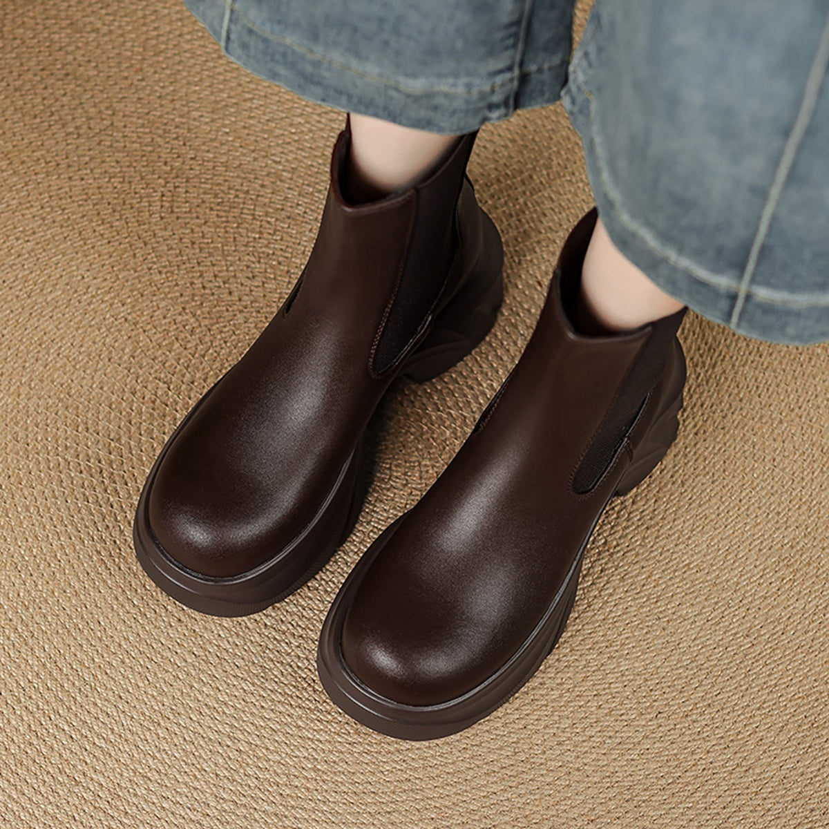 Luna | Women's Chelsea Boots