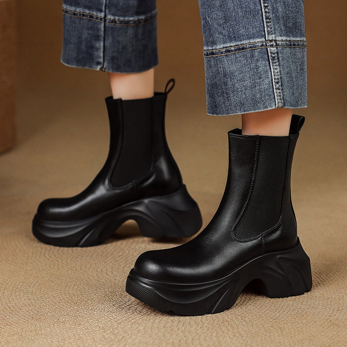 Luna | Women's Chelsea Boots